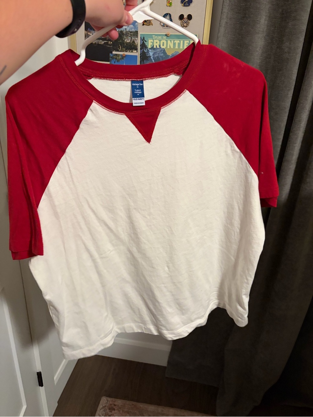 Old Navy Red & White Raglan Short Sleeve Tee - Womens